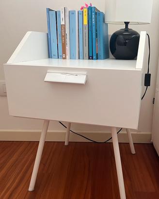 Comodino bianco NIDI