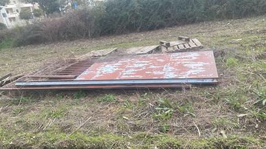 Portone in Ferro Zincato a Due Ante 4.4Hx3.5L