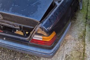 Mercedes 200E w124 motore 102922 per ricambi (2a)