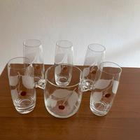 Secchiello ghiaccio e bicchieri