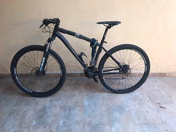 Moutainbike ZOOM model CROW ruote da 29