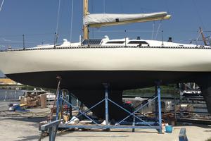 Barca a vela Mustang 33