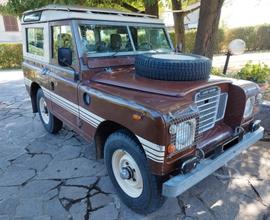 LAND ROVER Series 3 - ILE 106 - 1982