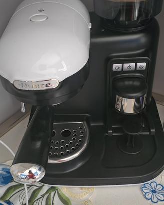 Macina caffè  e Cafetiera e cappuccino Ariete 