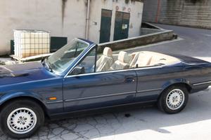 BMW 320 Cabrio E30