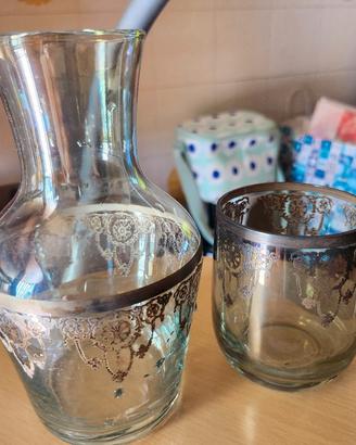 caraffa e bicchiere vintage