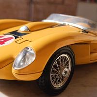 modellini 1/18 Ferrari Jaguar Lamborghini usati