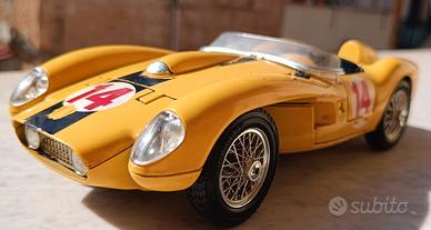 modellini 1/18 Ferrari Jaguar Lamborghini usati