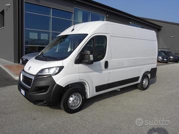 PEUGEOT Boxer 330 2.2 BlueHDi 140 S&S L2H2 Furgo