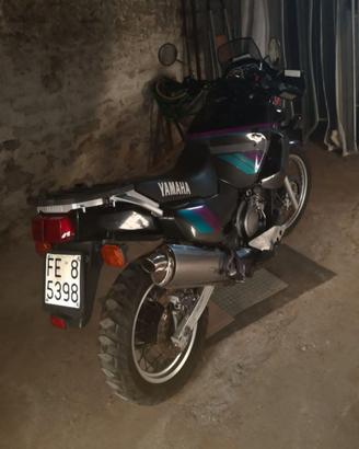 moto yamaha super tenerè xtz750