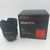 Sigma 30mm f/1.4 DC HSM EX per NIKON  USATO