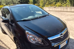 Opel Corsa 2011 GPL