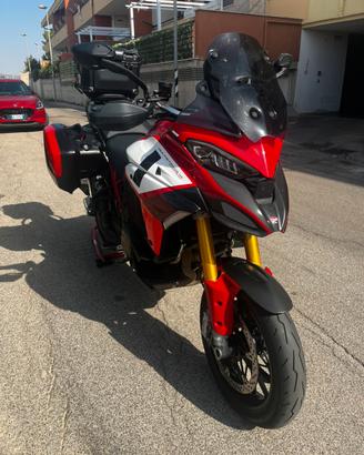 Multistrada v4 Pikes Peak my25