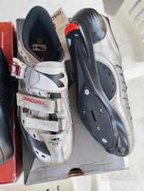 scarpe da ciclista 