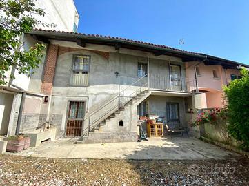 CASA SEMINDIPENDENTE A NONE