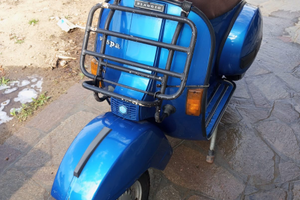 Vespa 125PX