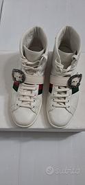 Scarpe Gucci numero 43