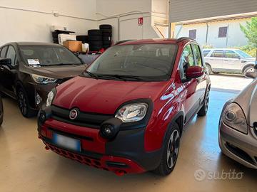 Fiat Panda 1.0 FireFly S&S Hybrid City Cross