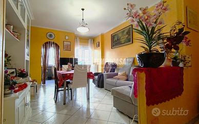 AMPIO APPARTAMENTO CON BOX AUTO A GAGLIANICO!