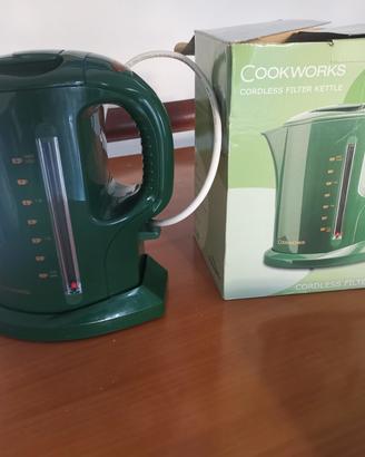 Bollitore con filtro