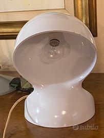 Lampada da tavolo Dalù di V.Magistretti per Arte