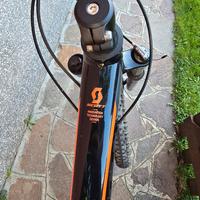 scott ascot 930 tg m  cambio shimano