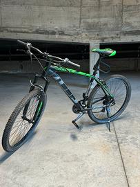 Bici MTB mountainbike ammorrizzata