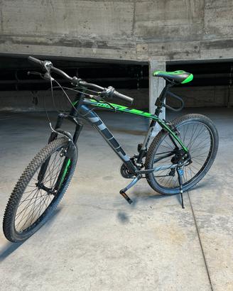 Bici MTB mountainbike ammorrizzata