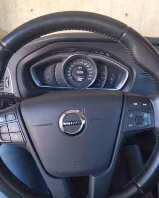 VOLVO V 40 - D2 - BUSINESS - 1969 cc - 127.000 KM