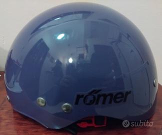 Casco da kayak della Romer