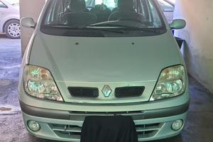Renault scenic 2004