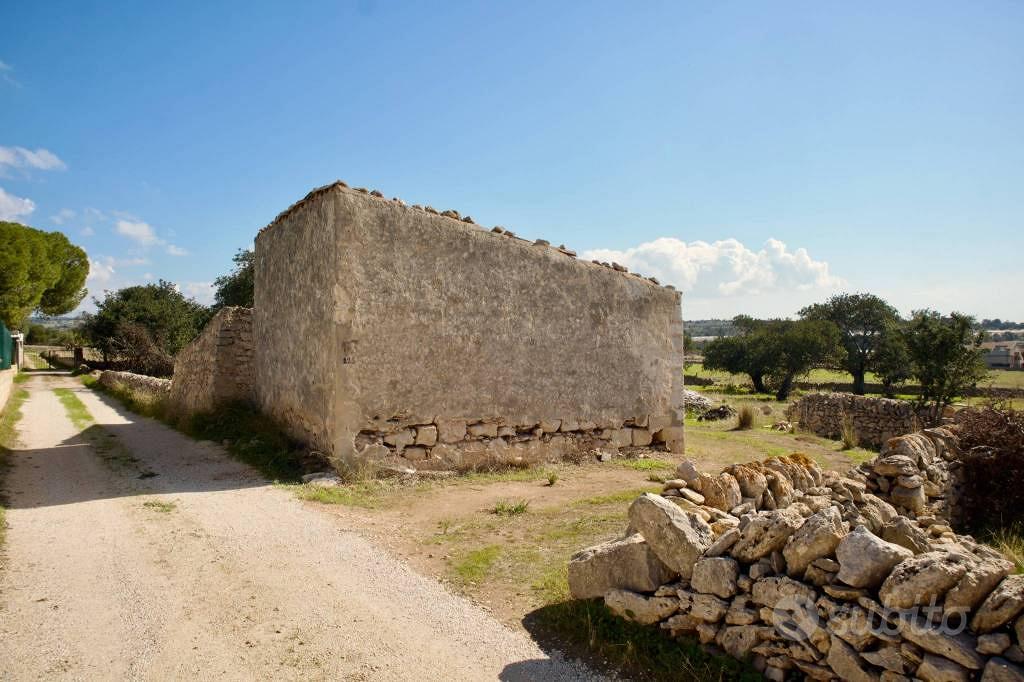 Terreno di 17735 m² a Santa Croce Camerina - Vista 3