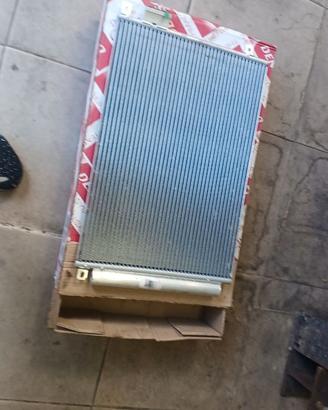 DENSO DCN09045 Condensatore climatizzatore