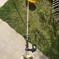 Decespugliatore a scoppio