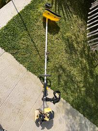 Decespugliatore a scoppio