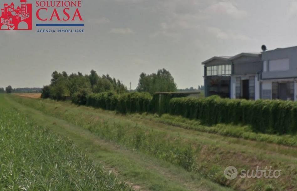 Terreno di 9500 m² a Cento - Vista 3