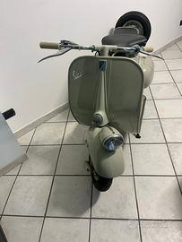 PIAGGIO VESPA 125 FARO BASSO RESTAURATA