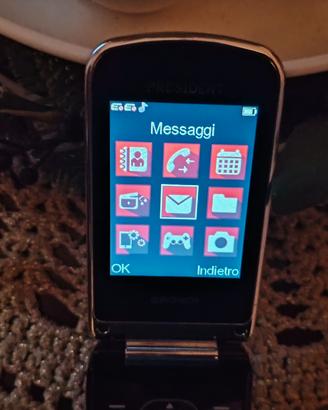 cellulare per anziani 