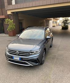 VOLKSWAGEN TIGUAN ALLSPACE ELEGANCE