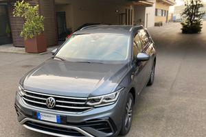 VOLKSWAGEN TIGUAN ALLSPACE ELEGANCE