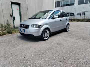 AUDI A2 1.4 16 Valvole Benzina Neopatentati