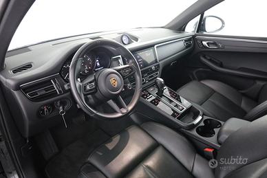 PORSCHE Macan 2.0