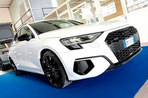 Audi A3 Sportback 40 2.0 TDI 200CV SLINE QUATTRO 1