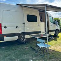 Van O.M.O.L.O.G.A.T.O. artigianale top adv
