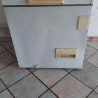 Congelatore a pozzetto