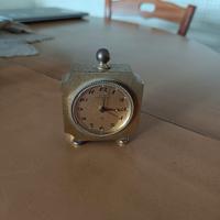 orologio da tavolo Looping