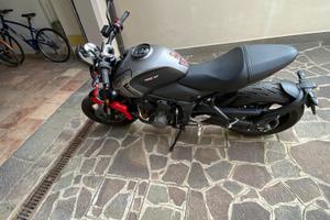 Naket 660