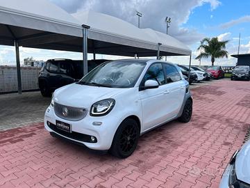 Smart ForFour 90 0.9 Turbo twinamic Passion BENZ/G