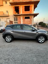 Renault Captur 1.6 E-Tech hybrid Zen 145cv 2021