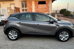 Renault Captur 1.6 E-Tech hybrid Zen 145cv 2021